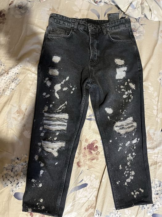 Продавам Мъжки Дънки