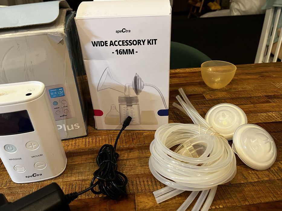 Pompă ambii sani Spectra ca NOUĂ + Accesorii extra + pungi de stocare