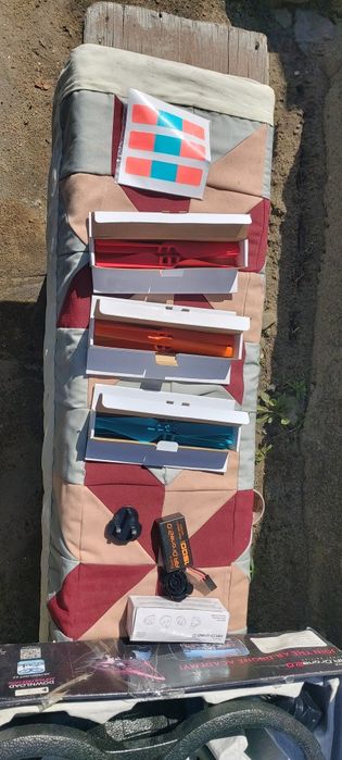 Продам дрон, квадракоптор