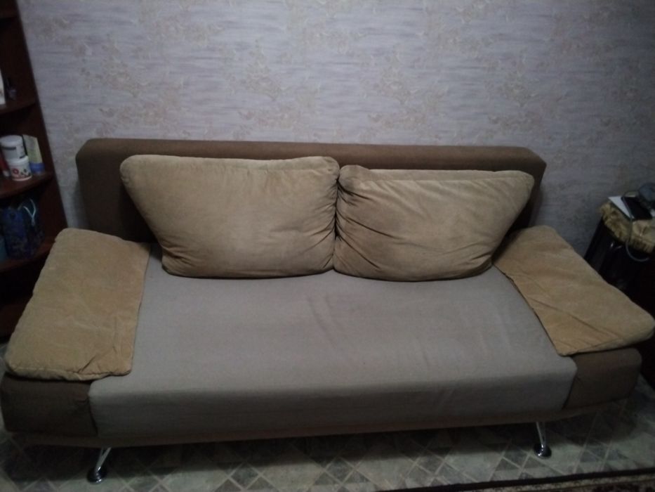 Продам диван- софа.