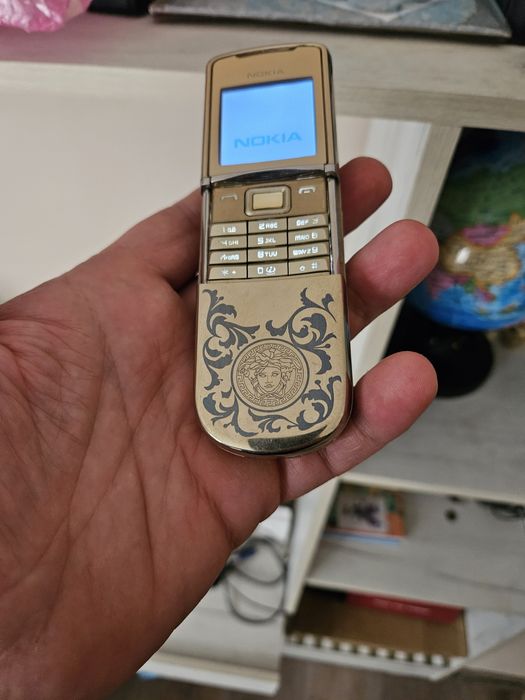 Nokia 8800 sirocco gold Versace