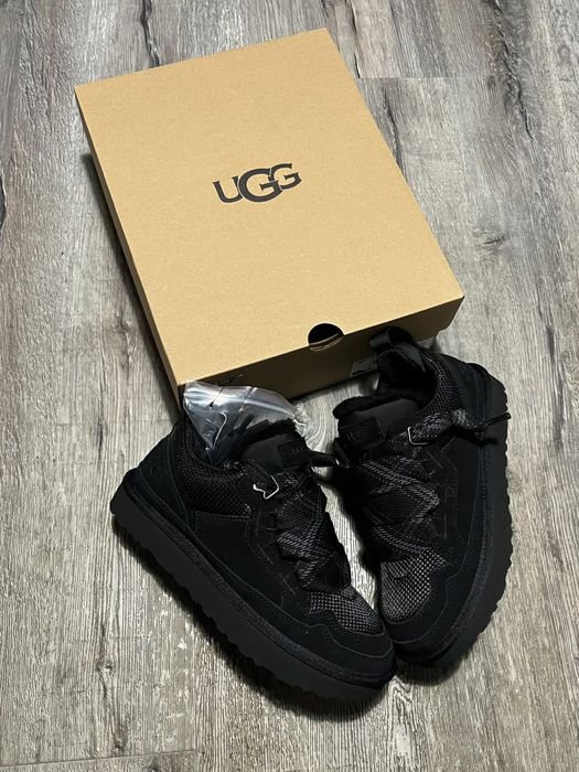 UGG Lowmel Black