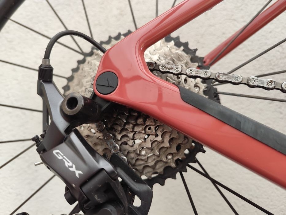Vând piese Gravel Shimano grx