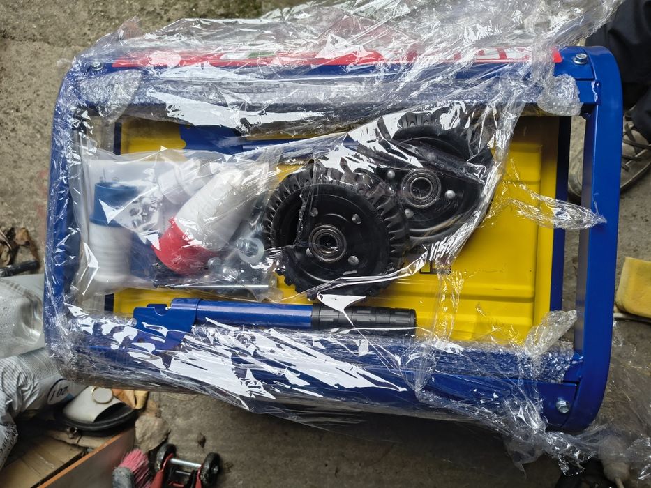 Generator monofazat și Trifan