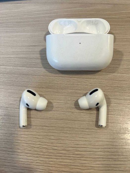 Air pods pro оригинал