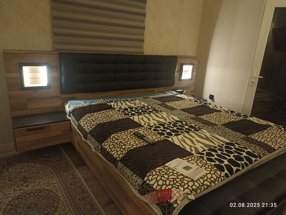 Спальный гарнитур