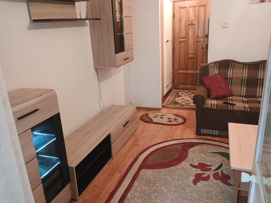 Ofer spre închiriere garsoniera zona 0 central