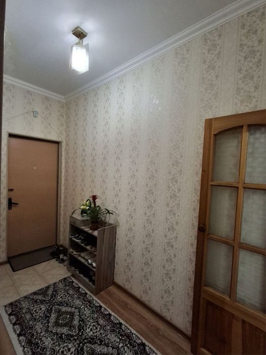 Сдаётся 1 комн.квартира на Юнусабад 14 квартале 3 этаж