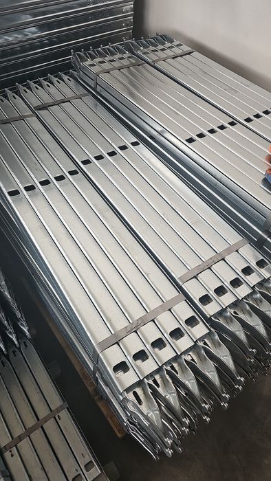 Профили (ригели) с кука за олекотен кофраж ИТАЛИЯ