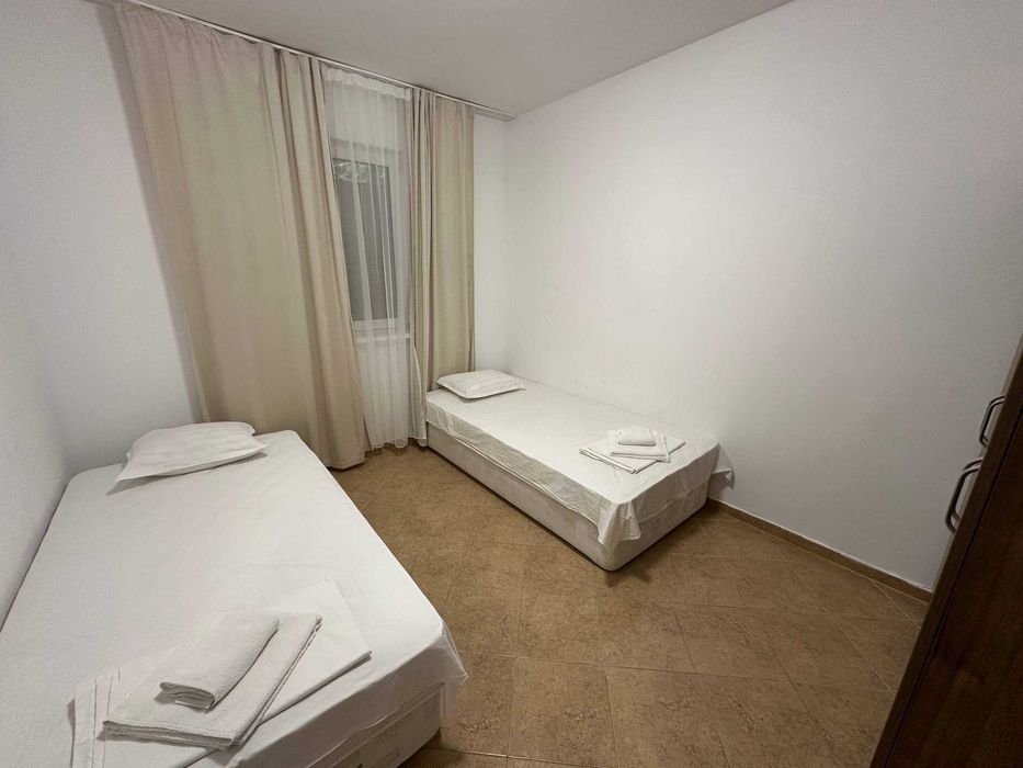 Просторен обзаведен тристаен апартамент, к-с „Хоризонт“