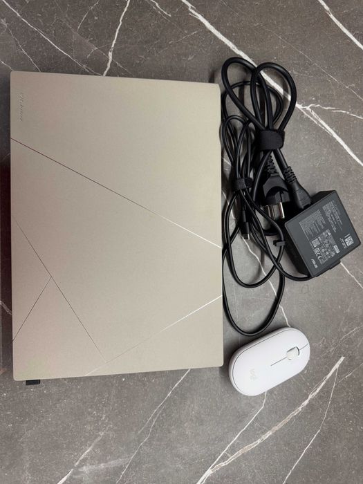 Лаптоп ASUS ZENBOOK 14 OLED  Intel i9-13900H