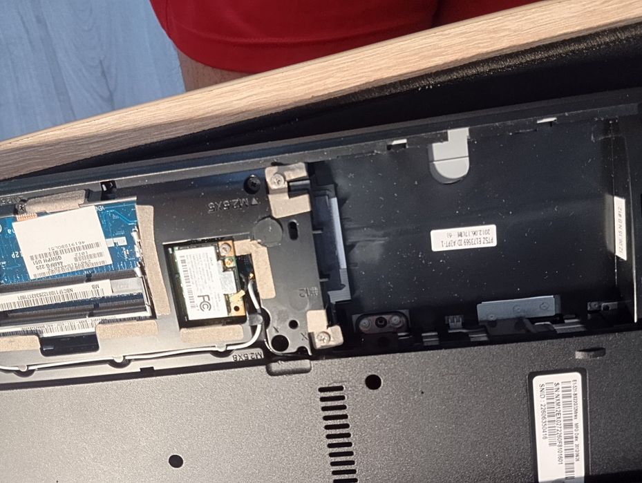 Vand laptop Acer defect