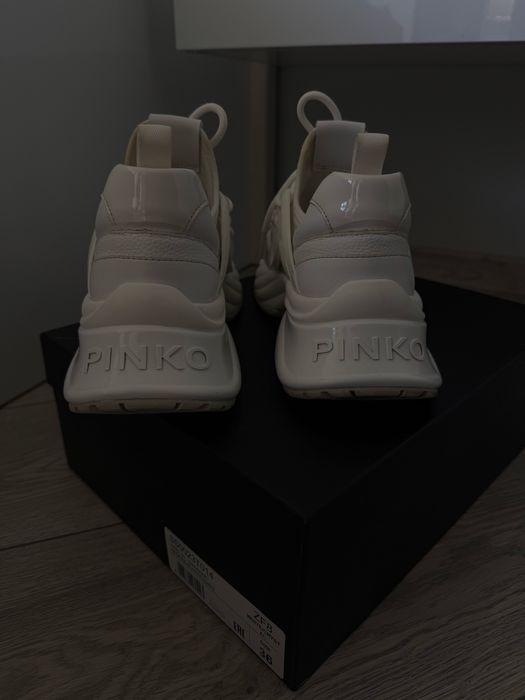 Сникърси с камъчета Pinko