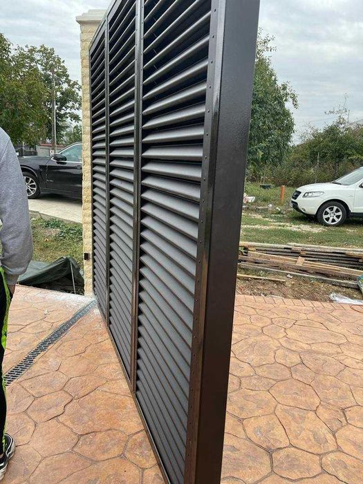 Garduri din panou stil jaluzele de diferite modele si dimensiuni