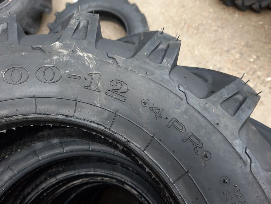 Anvelope 5.00-12 Cauciucuri noi de tractor japonez cu livrare rapid