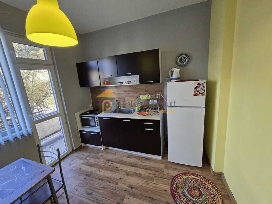 Дава се под наем Двустаен апартамент в Пловдив, Младежки Хълм - 65 кв.м за 325 € - Снимка #5