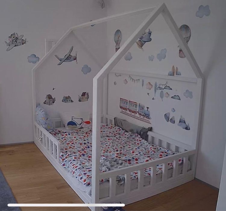 Pat copii Montessori