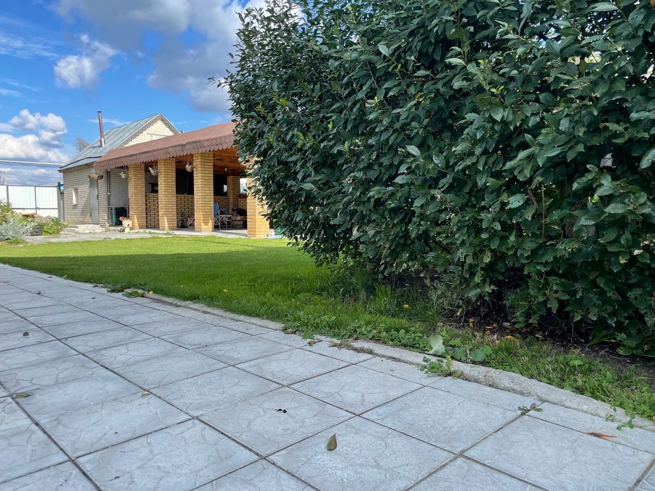 Сдам котедж  посуточно