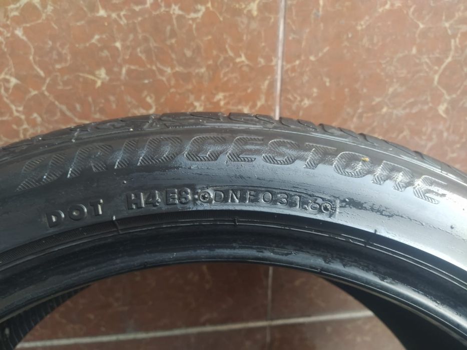 Продам шины Bridgestone R19