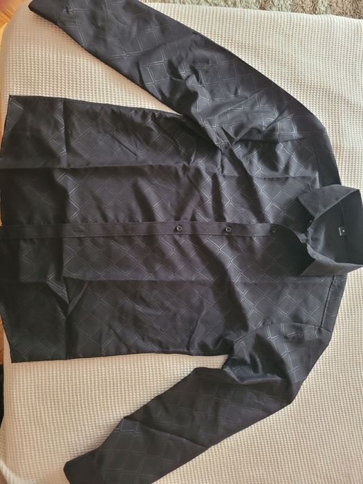 Чисто нова риза от shine