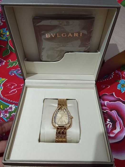 Часы bvlgari новый