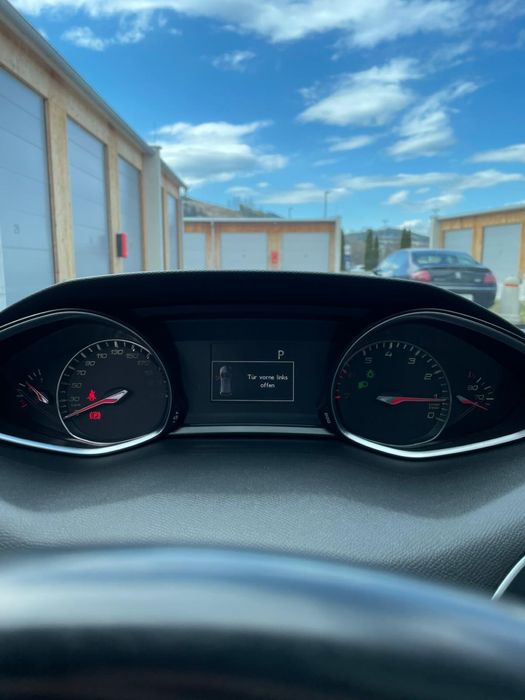 Peugeot 308 PureTech Kombi/Family Van 1.2 Benzina 130Cp