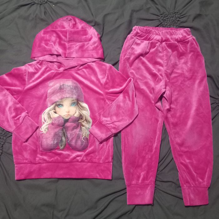 Lot haine marimea 4 ani