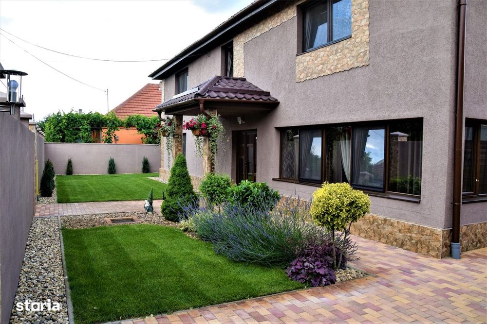 Vila superba in zona Atrium - Afi Mall