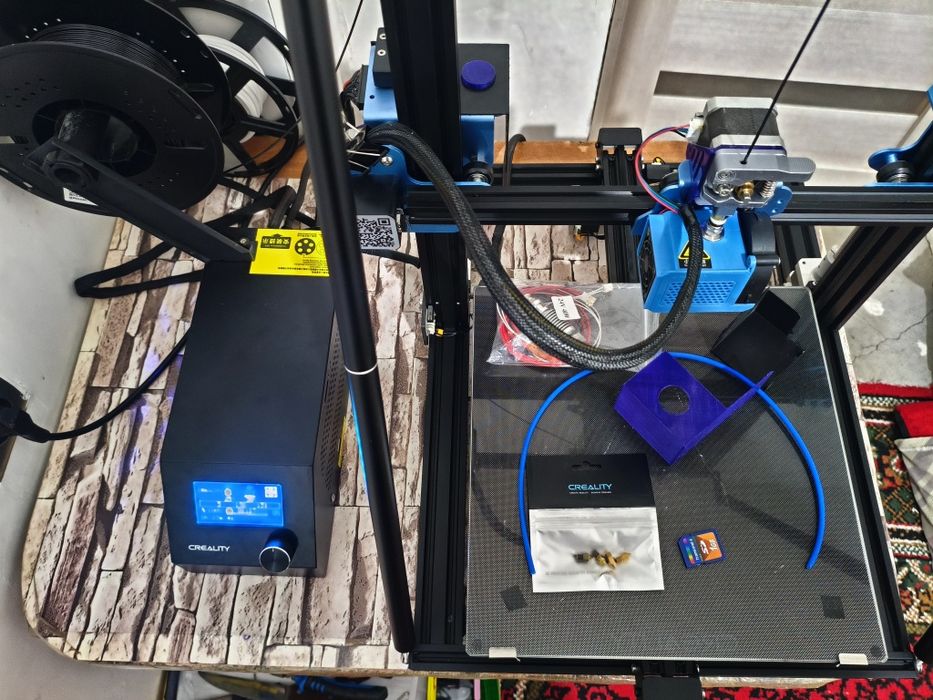 Creality CR-10 V2 3д принтер