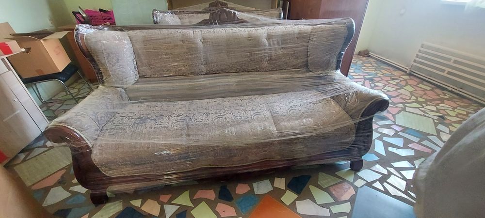 Срочно, продаётся диваны 4ка