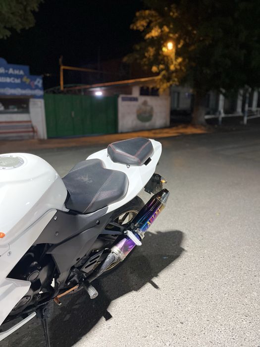 Мотоцикл Racer 200cc