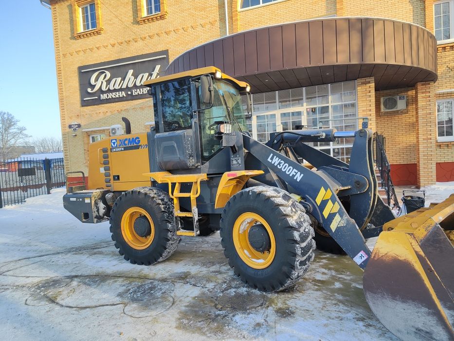 Услуги/Аренда фронтального погрузчика