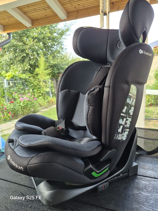 Scaun auto copii Kinderkraft cu isofix
