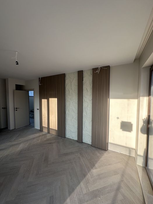 Монтаж на интериорни панели