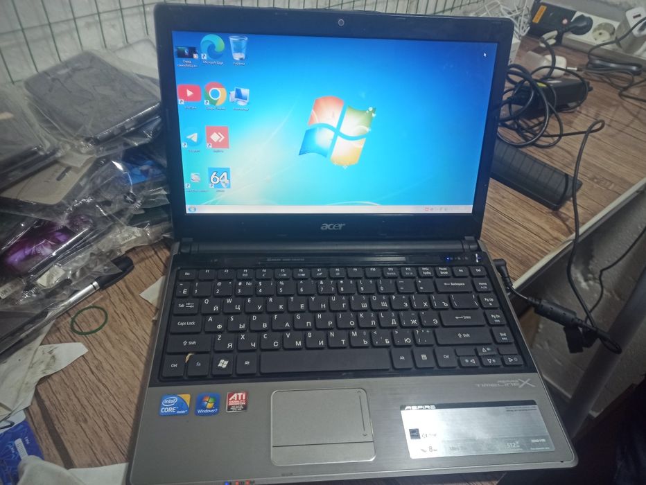 Noutbuk acer i3 tosh