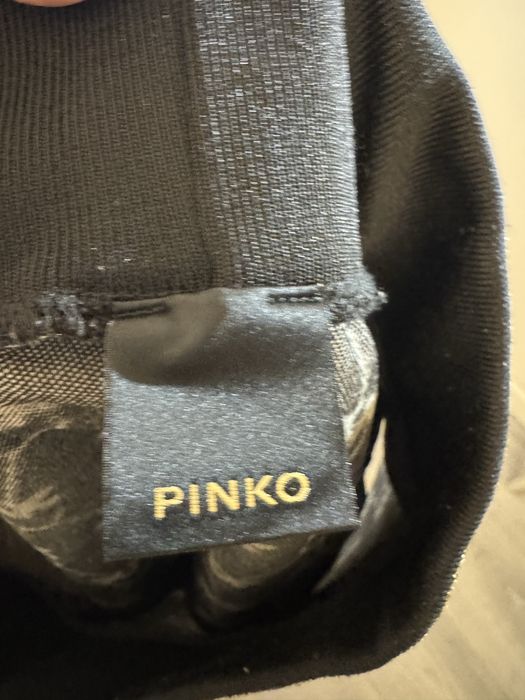 Продам шорты PINKO оригинал