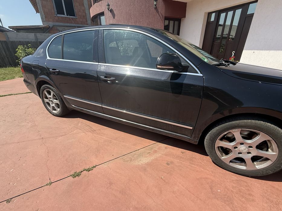 SKODA Superb 2009 — imagine 4