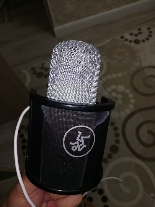микрофон профессиональный