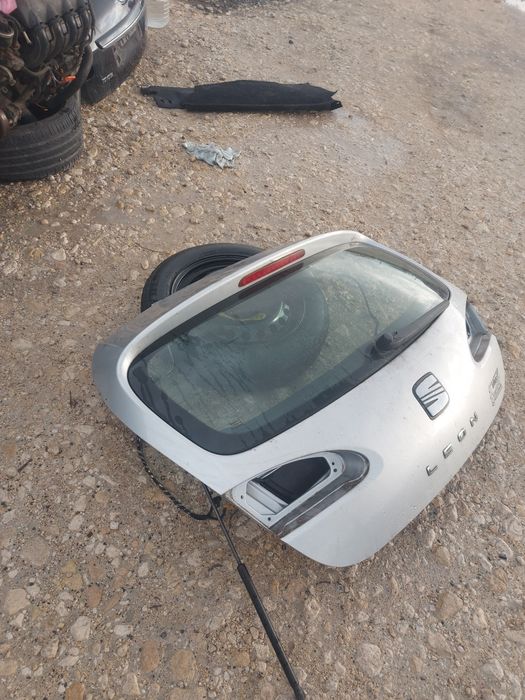 Багажник за Сеат Леон 1Р 2005- 2009г