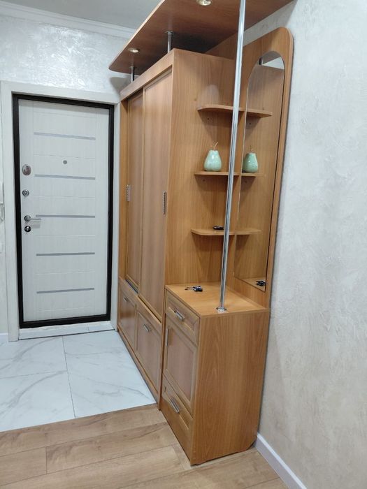 Шкаф прихожка...