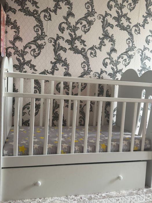 Продам манеж в отличном состоянии