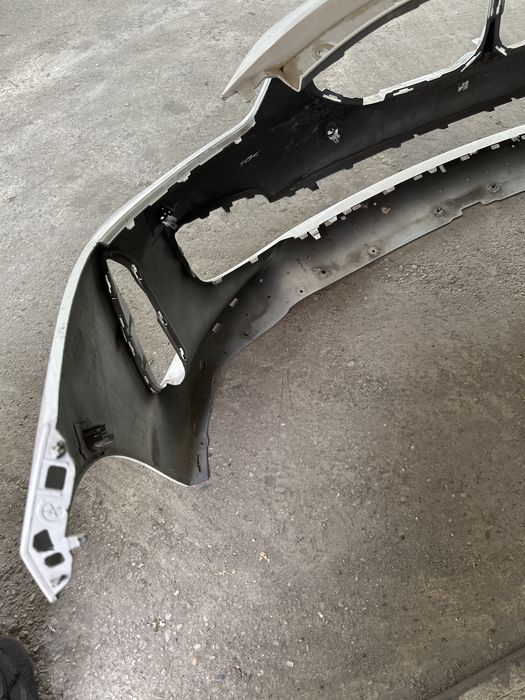 Bara fata BMW seria 1 2018 / 2023 F40 F41 M-pachet