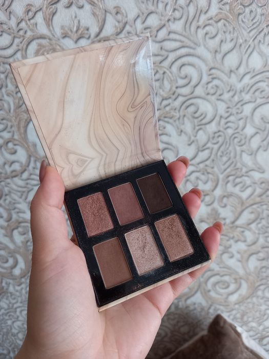 Продам палетку avon