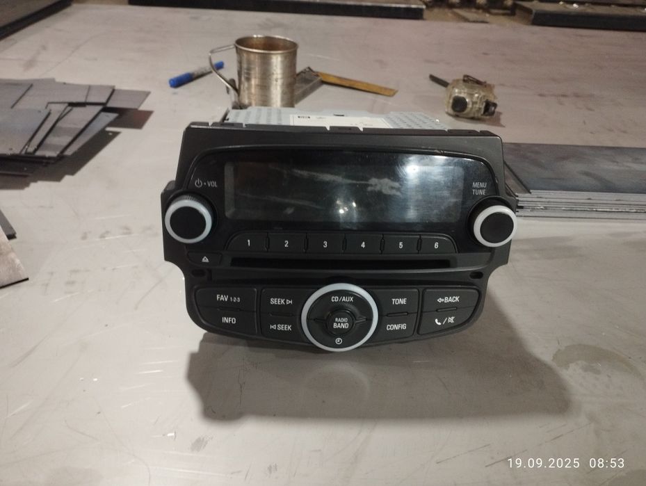 Спарк 4 пазеса магентафон