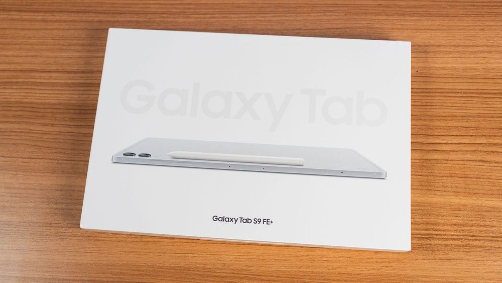 2025 Air Ipad 11 128gb nou sigilat full box garantie.Husa Ipad.