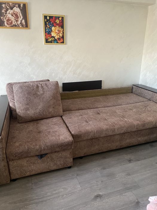 Продам угловой диван