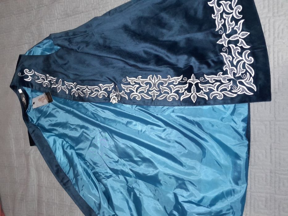 Шапан новый 56 размара