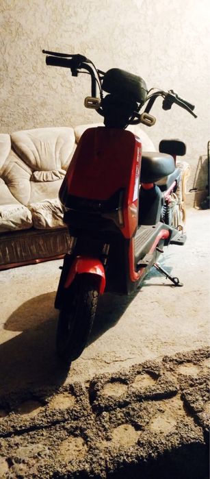 скутер сатылады