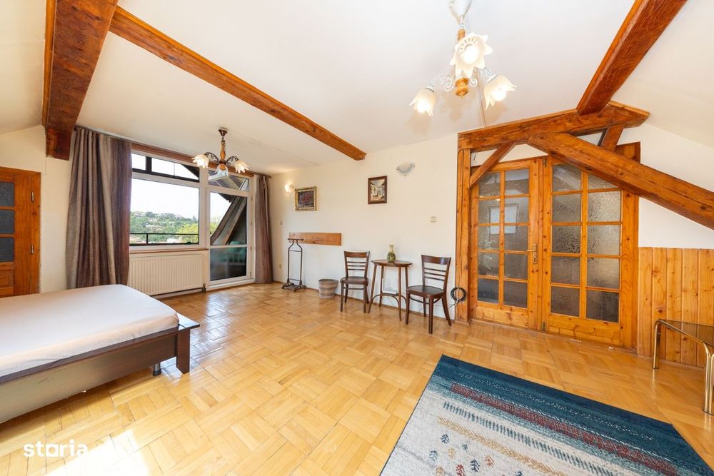 140mp | Apartament 3 Camere Centrul Istoric | Curte