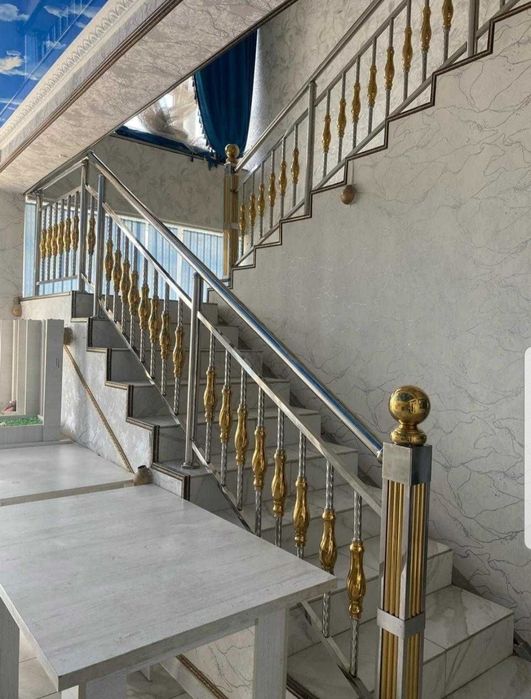 Перила из нержавеющей стали Перила изколенного стеклаБалесина лестница